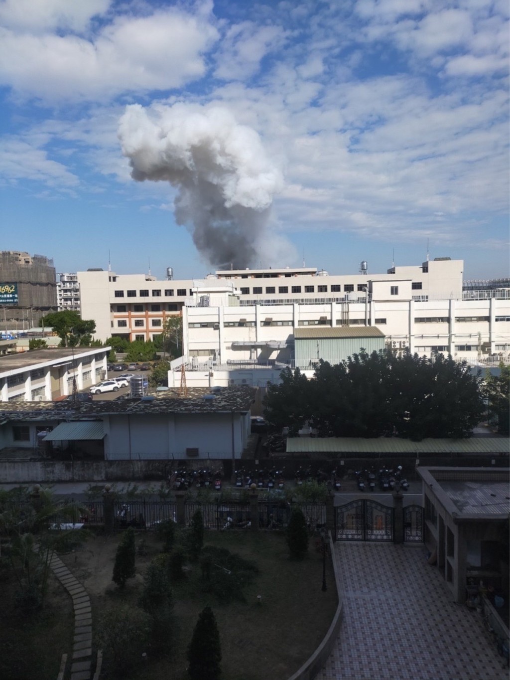 An explosion at an AIDC factory in Taichung killed one member of staff Wednesday. (CNA, Taichung Fire Department photo) 
