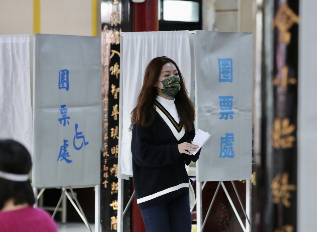A voter during a Jan. 9 recall vote in Taipei City. 
