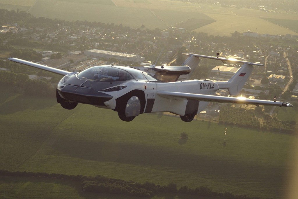 斯洛伐克新創公司研發「飛天車」起飛了！（圖/Klein Vision官網）
