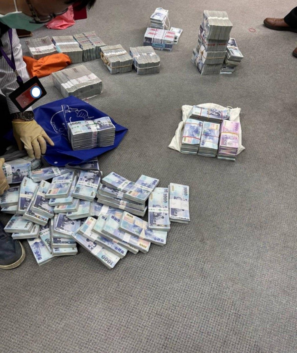 Investigators found NT$27 million in cash at the office of a CPC executive. 
