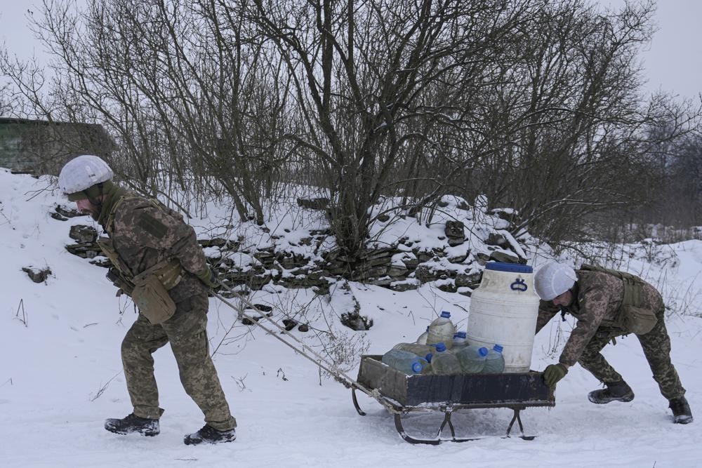 Ukrainian servicemen on the frontline in east Ukraine. 
