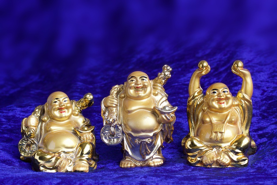 Happy Buddhas. (Pixabay image)
