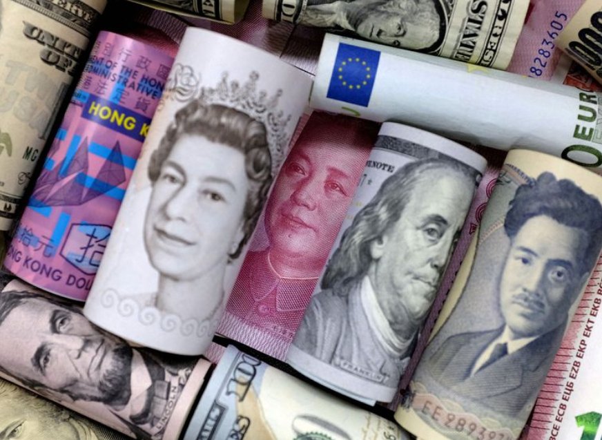 Euro, Hong Kong dollar, U.S. dollar, Japanese yen, pound and Chinese 100 yuan banknotes are seen in this picture illustration, January 21, 2016. REUTE...