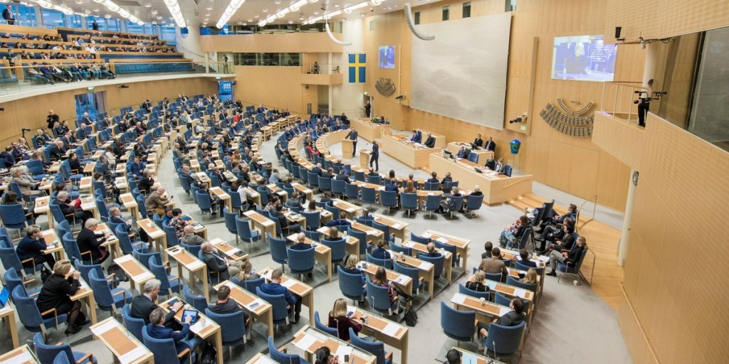 瑞典跨黨派議員於16日在國會外交政策辯論時，力挺台灣。(圖／台灣外交部推特）
