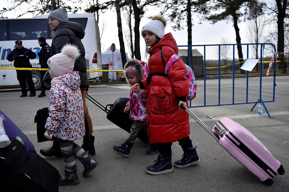 俄羅斯入侵行動, 導致許多烏克蘭兒童也流離失所 (路透) 
