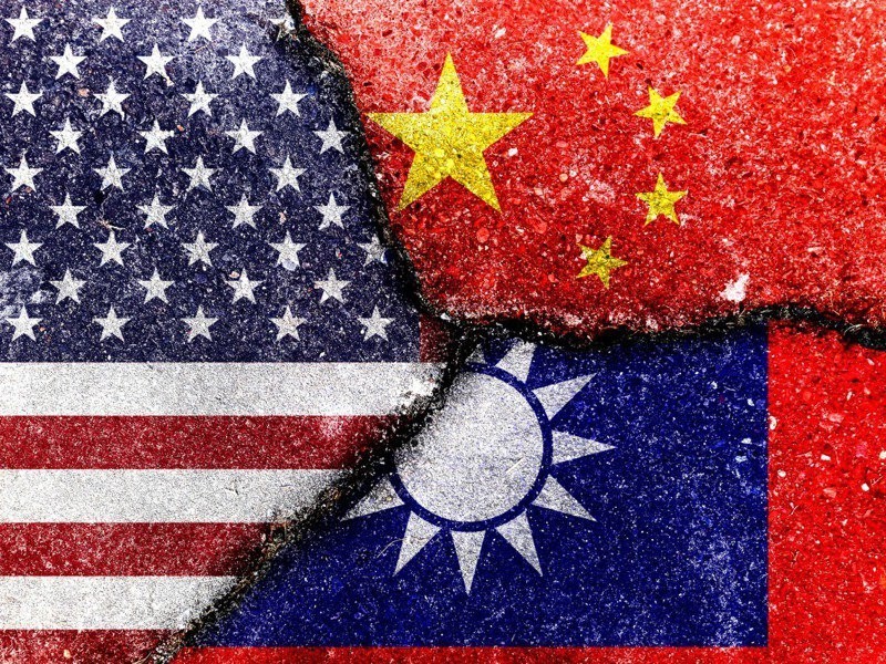 美國眾議員魯卡斯（Frank Lucas）推出「排除中國法案」，若中國執意對台動武，將面臨被踢出國際金融體系的嚴厲制裁。（圖／Shutte...