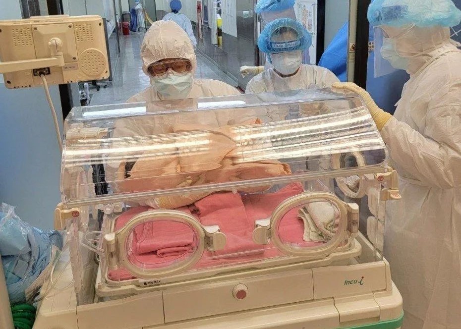The National Cheng Kung University Hospital is setting up a special unit to treat pregnant women infected by COVID-19 in southern Taiwan.&nb...