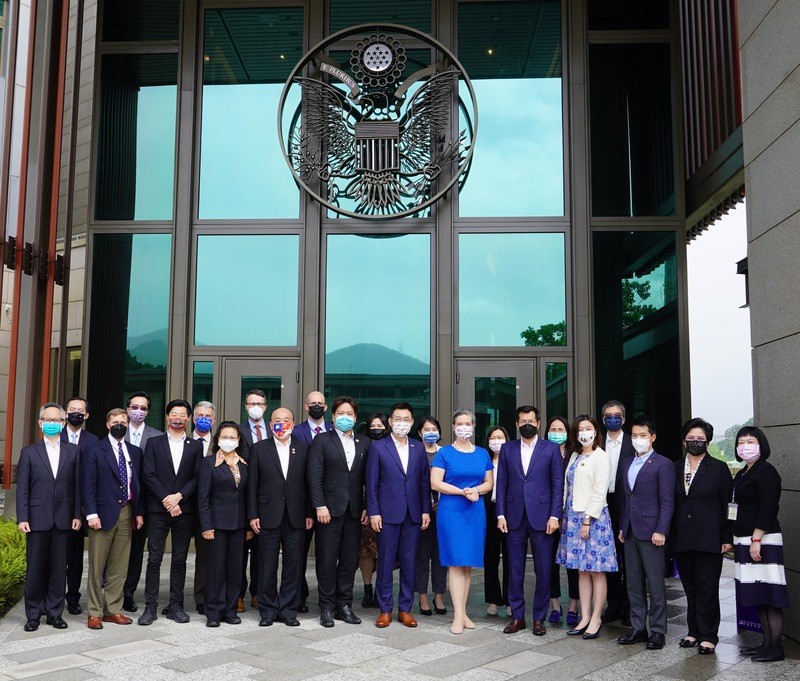 A legislative delegation visits AIT Thursday. (CNA, Johnny Chiang office photo)
