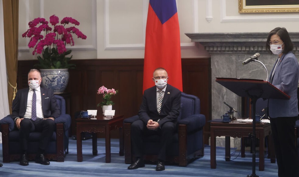 Prezidentka Tsai Ing-wen chváli otepľovanie vzťahov medzi Taiwanom a Slovenskom Taiwan News