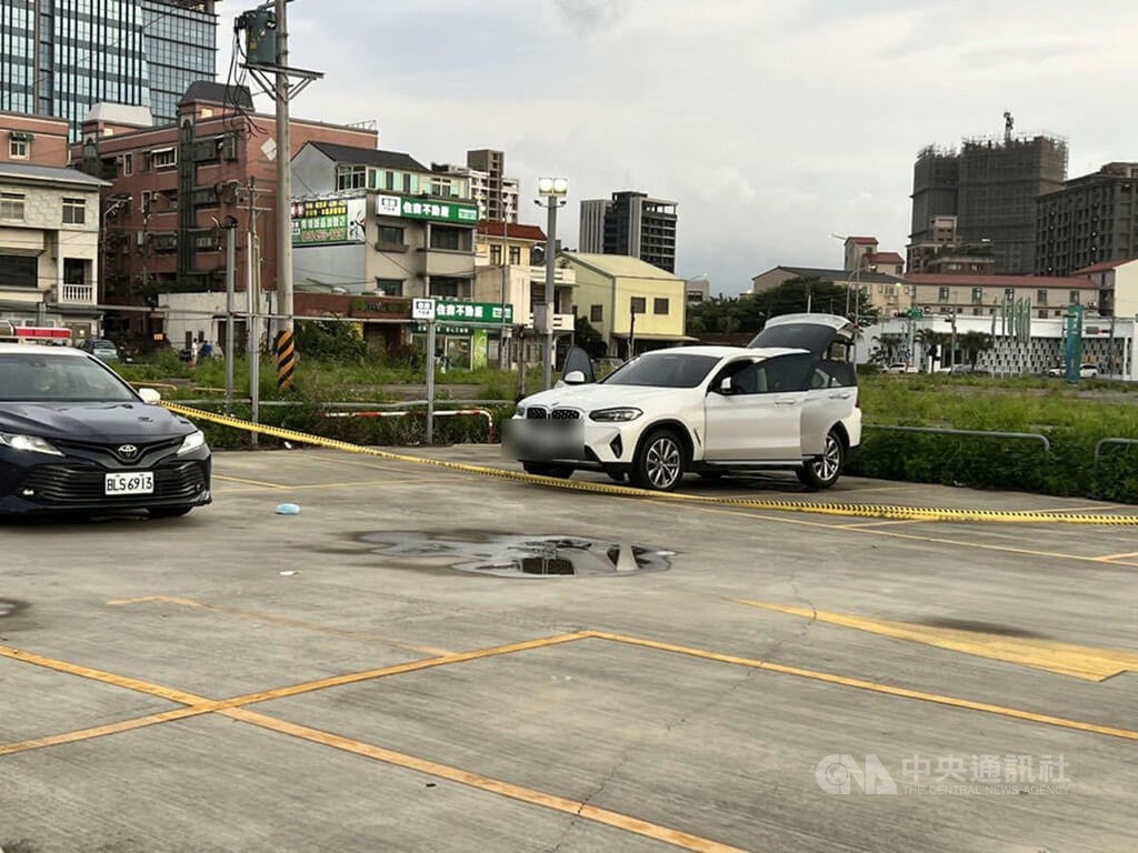 The victims' car was left near the Taoyuan High Speed Rail Station with their bodies inside. 
