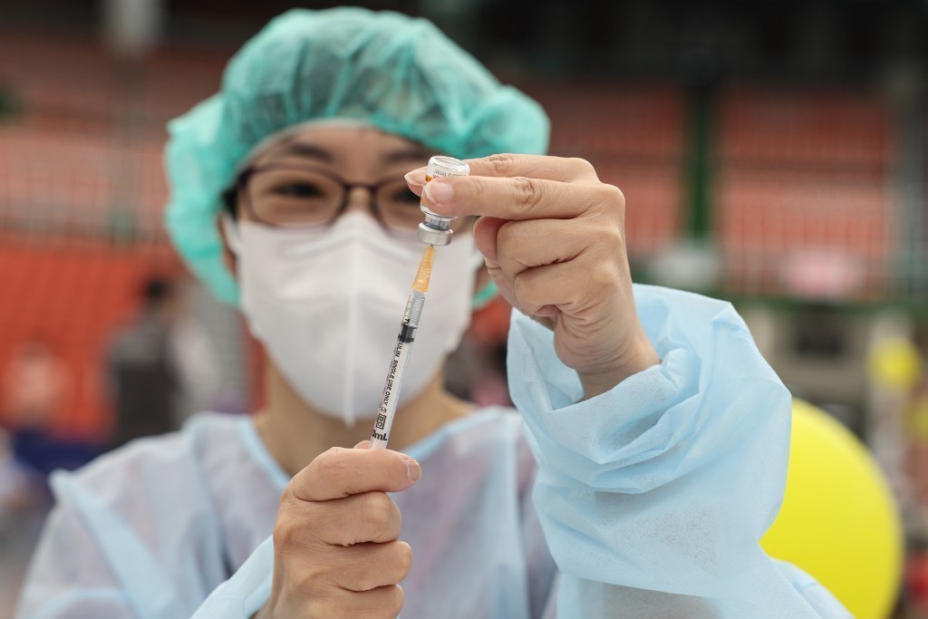 台灣採購次世代疫苗的最新進度，指揮中心發言人莊人祥今（8）日做出說明。
