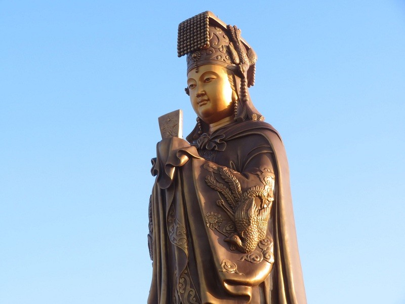 In Pics: 15 Tallest Statues in the World