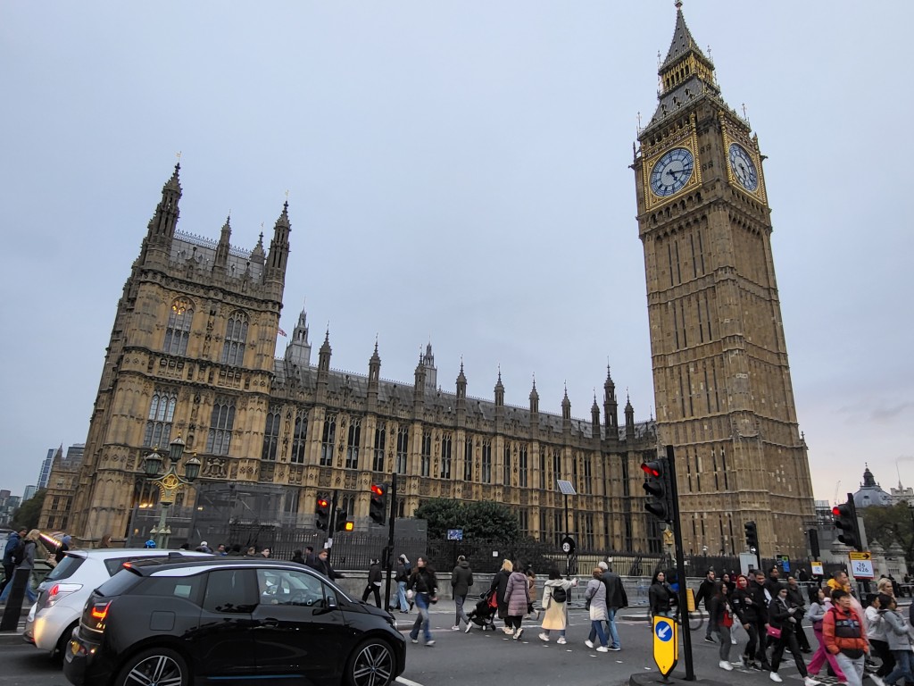 MOEA Deputy Minister Chen Chern-chyi travels to London Satuday for annual trade talks. 
