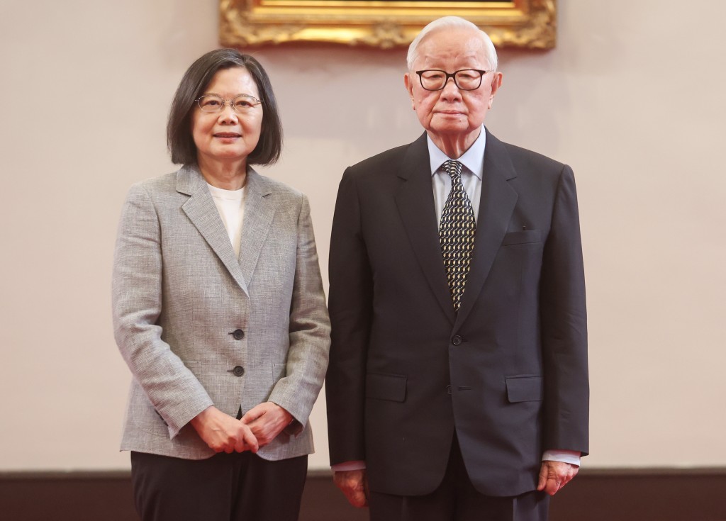 President Tsai Ing-wen and TSMC founder Morris Chang.
