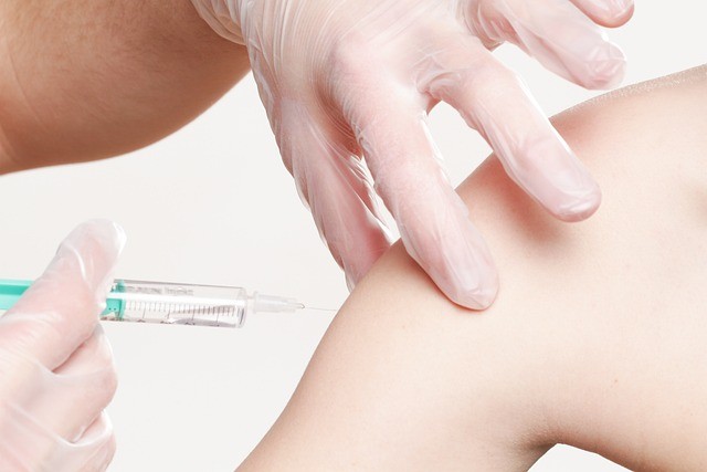 接種疫苗示意圖。（圖／pixabay）
