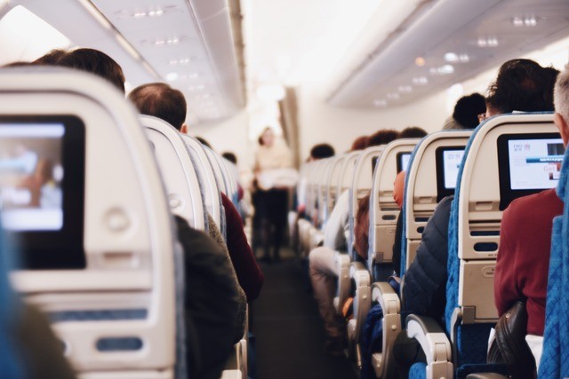 飛機乘客示意圖。（圖／pixabay）
