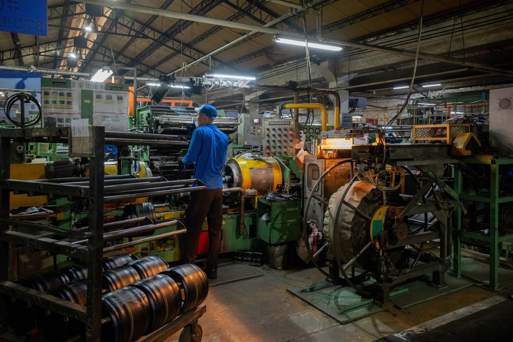Kenda Rubber Industrial Company factory interior. (Wikimedia Commons photo)
