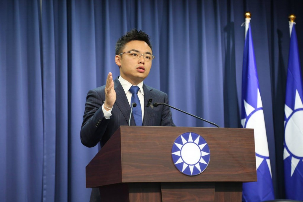 Hung Meng-kai speaks at a press conference in 2017. (Facebook, Hung Meng-kai photo)

