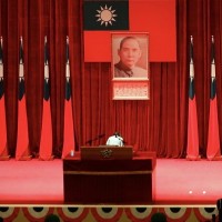 KMT legislator protests proposal to amend Taiwan law concerning Sun Yat-sen