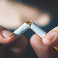 調查：台灣青少年初次吸菸原因揭曉　逾三成第一根菸後便上癮