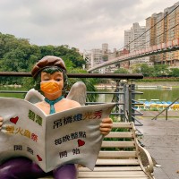 Photo of the Day: Astute statue observing mask rule in New Taipei