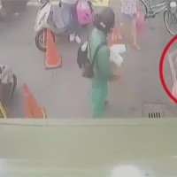 Taiwanese woman abandons baby in New Taipei trash truck