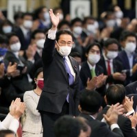 Soft-spoken Kishida to become Japan's next PM after party vote