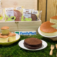 Buy cakes at FamilyMart and help Taiwan's strays  