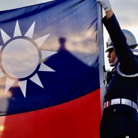 US invites Taiwan to democracy summit 