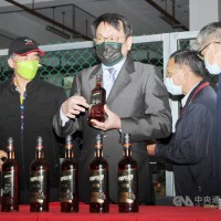 立陶宛蘭姆酒就在全家！首批1800瓶月底全台灣門市可預購