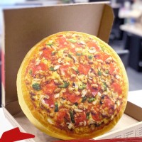 Pizza Hut Taiwan holds 'lucky pizza cushion' sweepstake