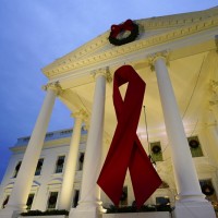 全球首例 女子成功治癒愛滋病毒
