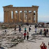 希臘本夏季迎觀光客！入境免數位疫苗護照、取消室內口罩令 盼回歸旺季光景