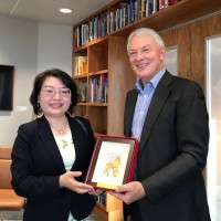 Taiwanese NZ representative exchanges views on bilateral ties with Auckland mayor