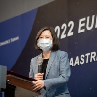 Taiwan president calls for investment agreement with EU