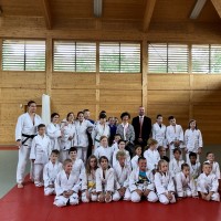 Taiwan donates judo gear to Ukrainian children sheltered in Austria