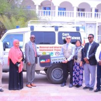 Taiwan donates 2 ambulances to Somaliland hospitals