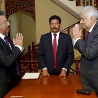 斯里蘭卡總統流亡新加坡　總理宣誓今就職代理總統