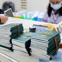 Taiwan reports 10,000 passport applications per day