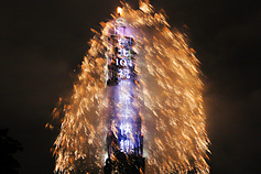 Taipei 101 New Year's Eve firework display rings in 2022