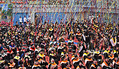 Photo of the Day: 700 graduate in person at National Taiwan University