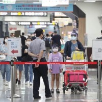 Taiwan sees drop in COVID-positive rate of arrivals from China