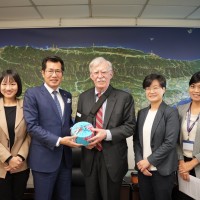 Former US National Security Advisor John Bolton visits Taiwan’s DPP