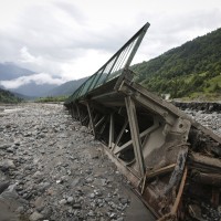 大雨襲喬治亞度假勝地釀土石流 17死、18人下落不明