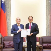 Taiwan legislative speaker meets with new Japan representative