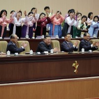 北韓也憂慮少子化　金正恩出席全國母親大會要婦女多生小孩