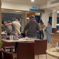 Watch fight between locals and Taiwanese Americans at Taipei restaurant