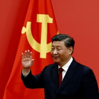 Xi urges envoys to seek closer ties with global community