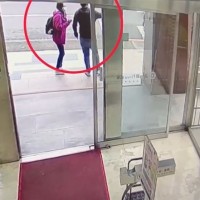 Woman robbed of NT$2.3 million on Taipei street