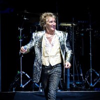 Rocker Rod Stewart cancels Taiwan concert